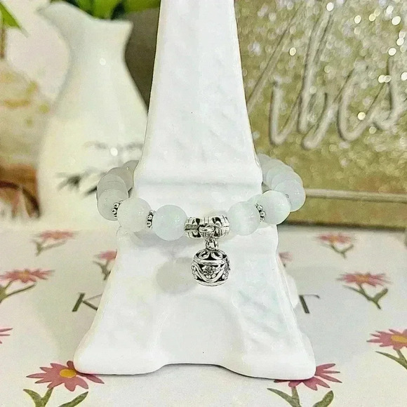 Moonstone  Natural Gemstone Bracelets with Flower Charm - Picture 6 of 6